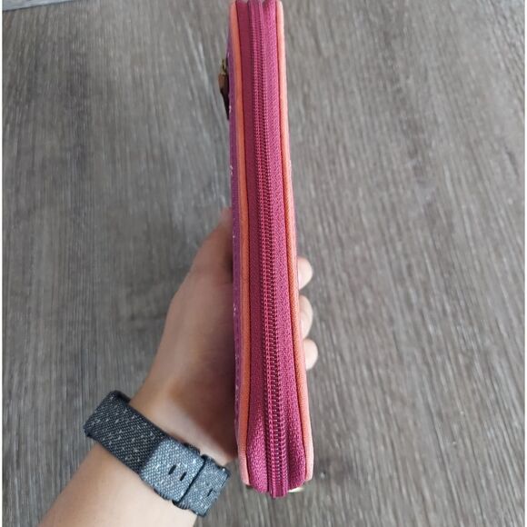 Fossil Magenta Coated Canvas Leather Trim Zip Around Credit Card Wallet - Picture 3 of 8